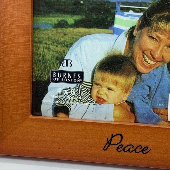 Vtg Burnes Of Boston 4x6 Photo "Peace" Wood Picture Frame With Dove Icon NEW NOS - Picture 3 of 10